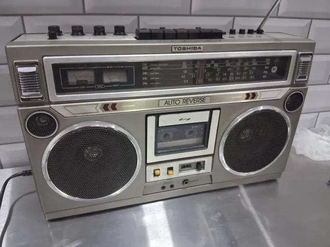 Radio gravador Toshiba muito raro