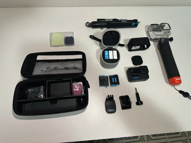 GoPro Hero 11 black + Acessórios