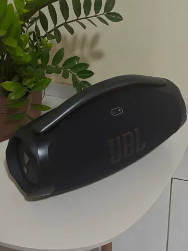 JBL boombox 3