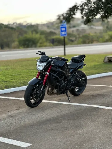 Suzuki 750cc