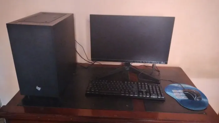 PC COMPLETO + MONITOR + TECLADO + MOUSE ? R$ 3.500 NEGOCIÁVEL