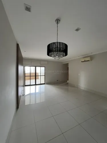 Apartamento 03 dormitórios, sendo 02 suítes | Ed. Ferrarini