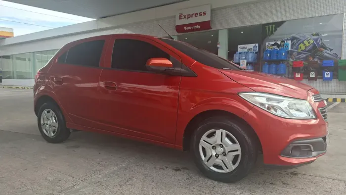 Chevrolet Onix Hatch LT 1.0 8V Flex Power Mec. 4P 2013