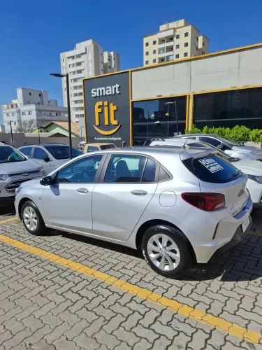 Chevrolet Onix Hatch LT 1.0 12V Flex Mec. 4P 2021