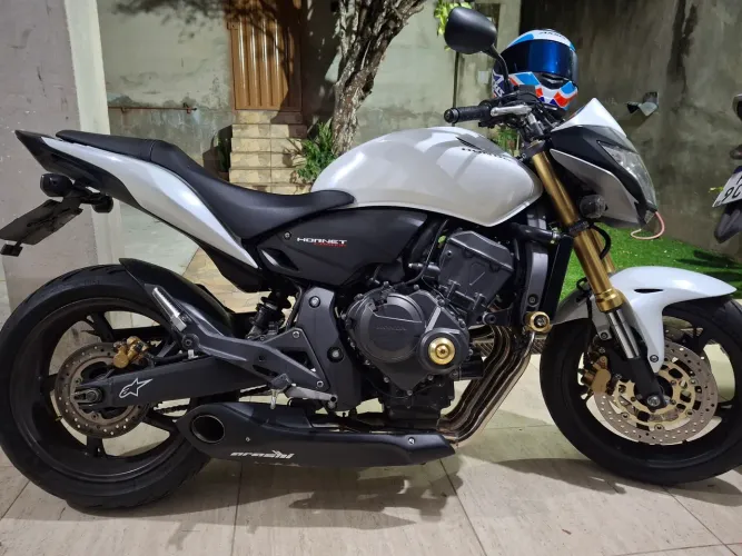 Escapamento esportivo hornet 