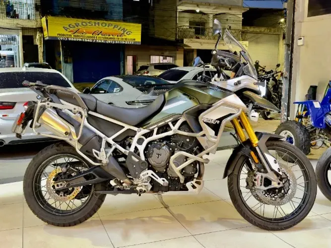Triumph Tiger Rally Pro 900cc