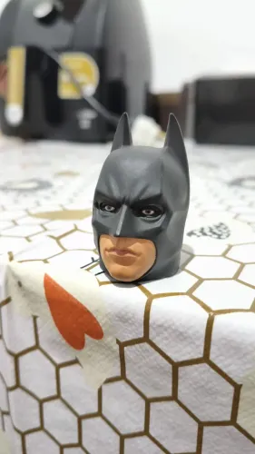 Head Batman 1/6 não é hot toys. Não sei que marca é. 