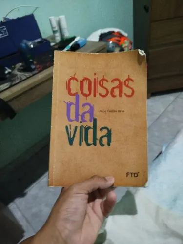 LIVROS COISAS DA VIDA, O PANFLETO E VINTE MIL LÉGUAS SUBMARINAS