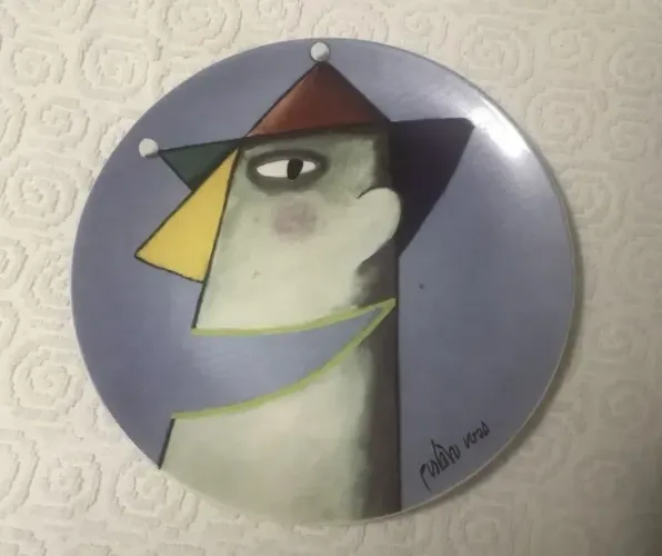 PRATO DECORATIVO GUSTAVO ROSA  HOMEM