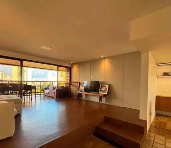 Apartamento com 4 quartos em Casa Forte - Recife - PE
