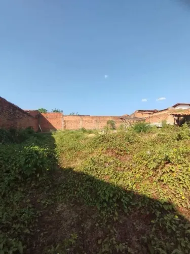 Terreno à venda na Zona sul! Excelente oportunidade para quem busca investir ou construir 