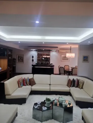 Apartamento com 04 quartos (sendo 02 suítes) e 03 vagas no Ingá - Niterói - RJ