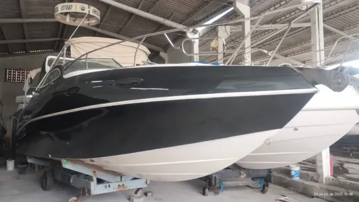 Lancha Magis 275 1 x Volvo 220 HP Oportunidade