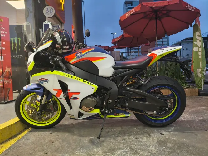 CBR 1000 RR Fireblade