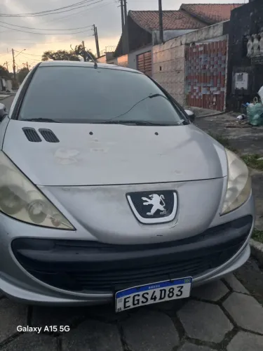 Peugeot 207 XR 1.4 Flex 8V 3P 2009