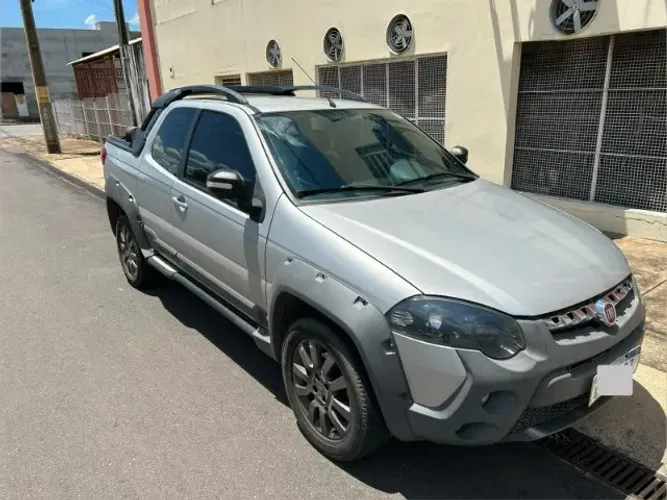 Fiat Strada Adventure1.8/ 1.8 Locker Flex CD 2019