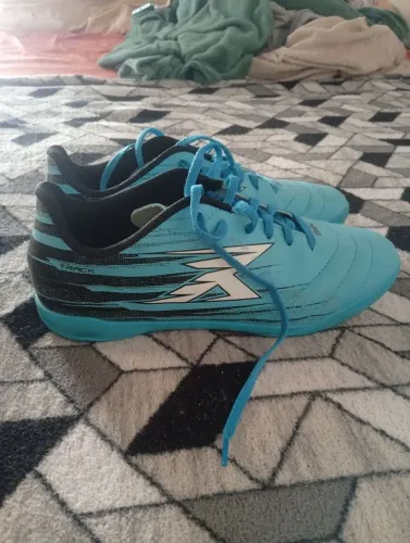 Vendo Society pôr 130 reais número 37/38