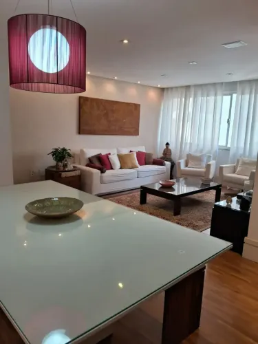 Imóvel para aluguel tem 140 metros quadrados com 3 quartos em Itaim Bibi - São Paulo - SP