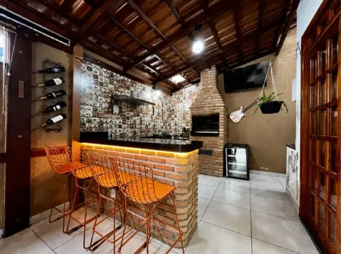 CASA A VENDA EM TEÓFILO OTONI/MG