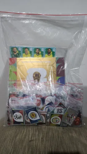 Álbum capa dura completo + kit atualização