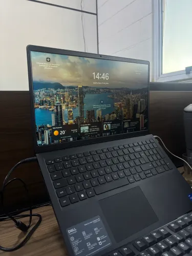 Pra sair hoje notebook Dell 250,00