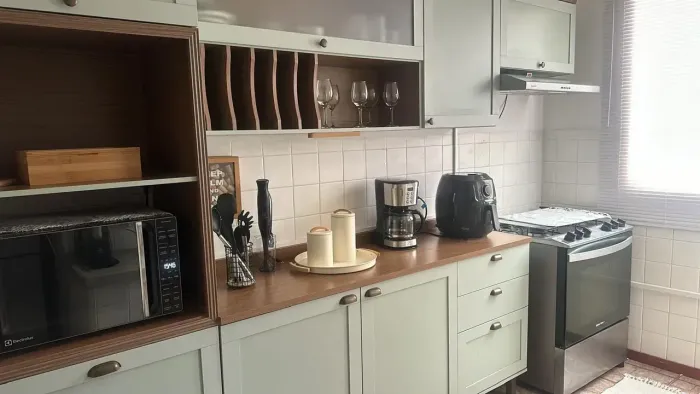 Apartamento para aluguel tem 135 metros quadrados com 3 quartos