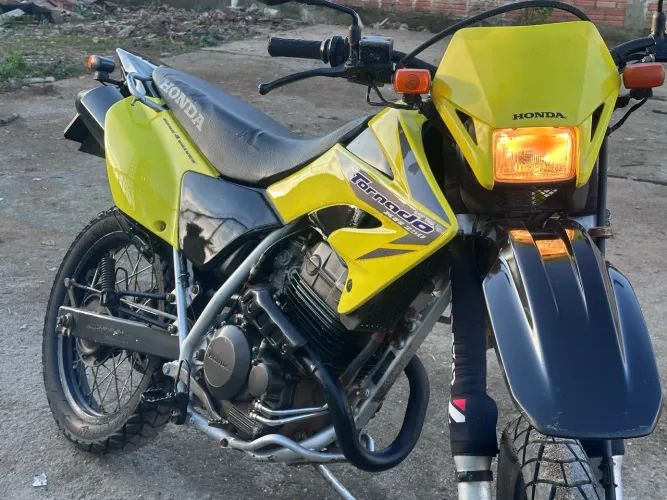 Tornado XR 250 