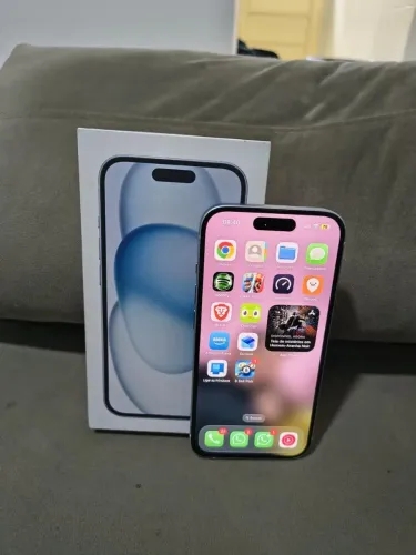 IPHONE 15 256GB na garantia 
