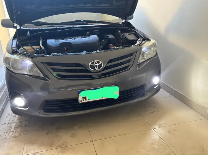 Toyota Corolla GLI 1.8 Flex 16V Aut. 2012