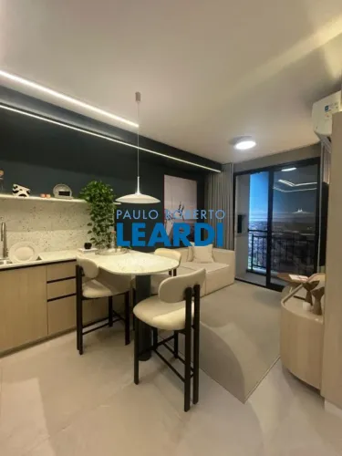 APARTAMENTO - FUNDOS - SC