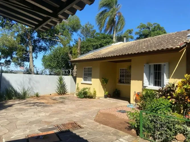 Casa em Condominio, 3 dormitórios, 2 vagas, Vila Nova