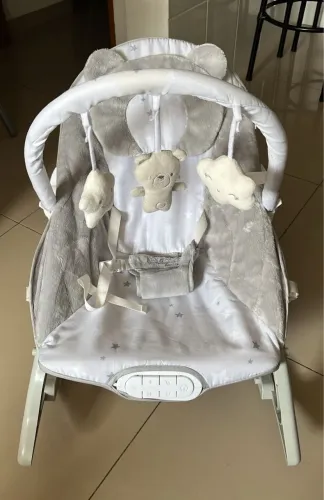 Cadeira de Descanso Bebê Musical Polar Bege 18kgs Maxi Baby