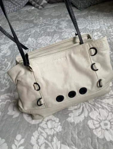 Bolsa Offwhite Osklen couro de búfalo 