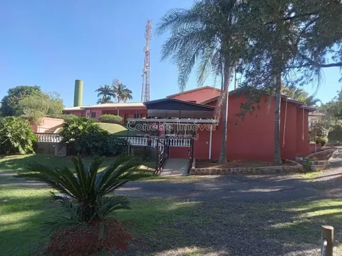 Pousada à Venda no Centro de Holambra com 34 Suítes, 14.260 m² e Localização Privilegiada