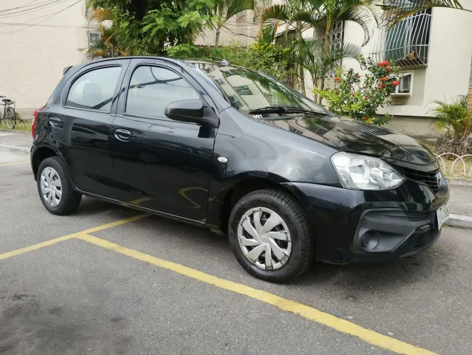 Toyota Etios X 1.3 Flex 16V 5P Aut. 2018