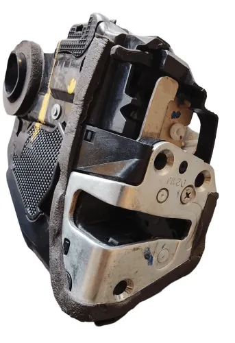 Fechadura Porta Tras Esq Corolla 09/14 20/ Rav4 13/18 4Pinos