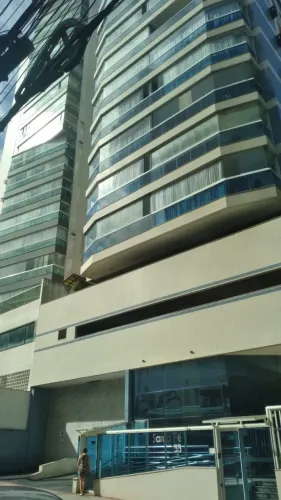 Apartamento para venda tem 86 metros quadrados com 2 quartos em Itapuã - Vila Velha - Espí