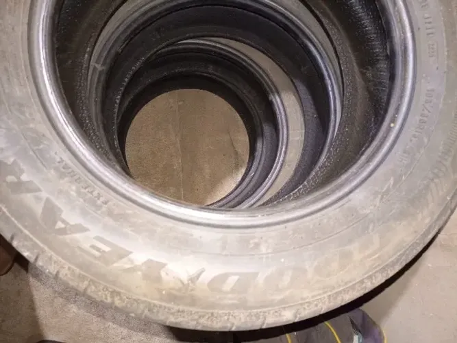Pneu Goodyear 195/65R15