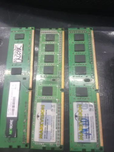 Barbada Três pentes 4gb ddr3R$ 100 todas elas