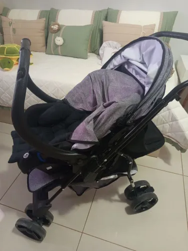 Kit carrinho de bebê ótimo estado