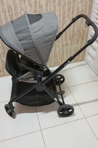 Carrinho de bebê
