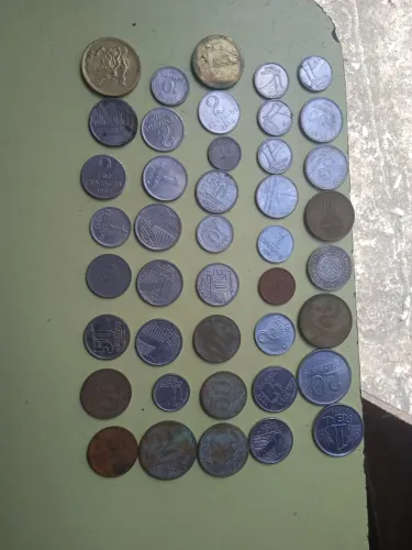 Vendo lote com várias moedas antigas 