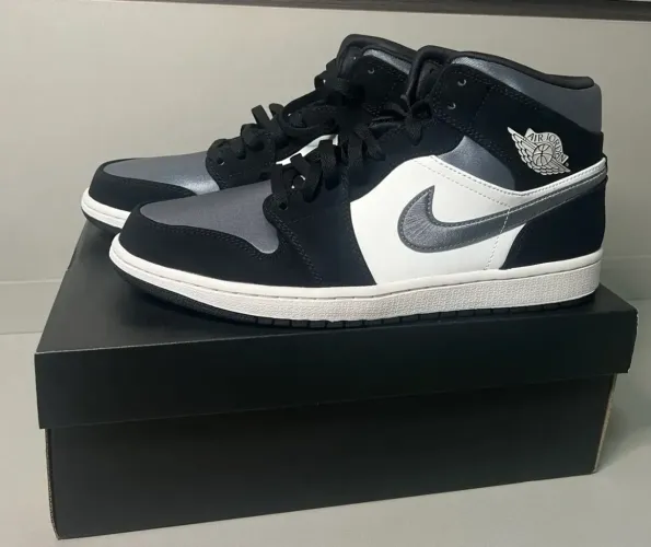 Tênis Air Jordan 1 MID SE Original sem uso