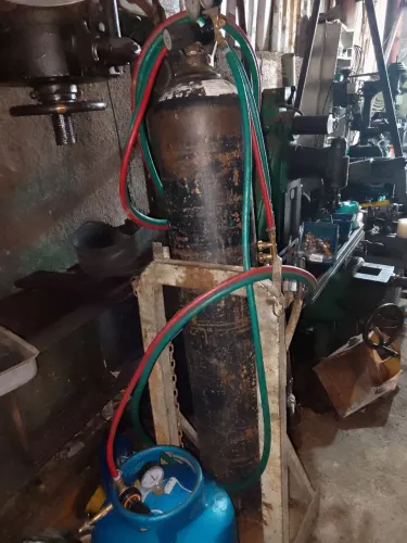 Vendo um maçarico de corte completo 