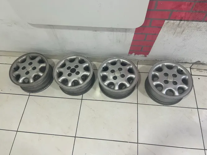 Roda Liga Leve aro 13 Volks 4x100