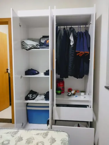 Guarda Roupa Solteiro 3 meses de uso