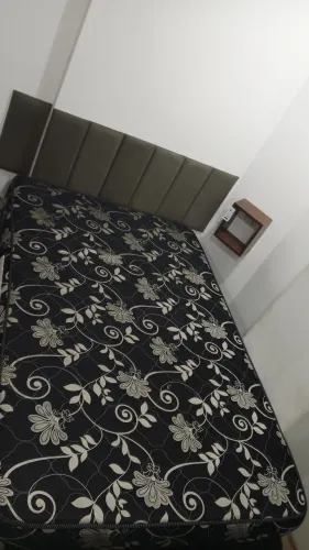 Cama baú meio casal