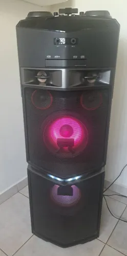 Torre de som LG