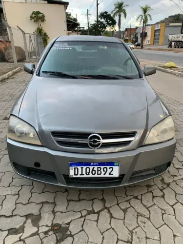 Chevrolet Astra 2.0 8V/ CD 2.0 8V Hatchback 5P AUT 2004