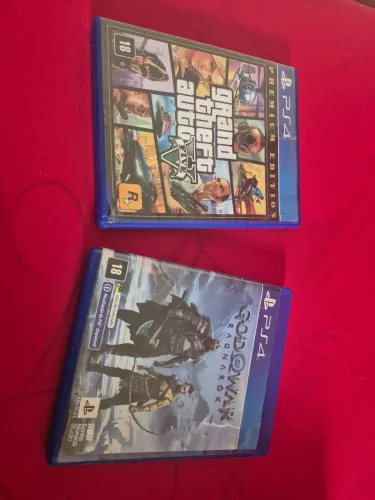 God of war ragnarok e gta v para ps4 e ps5